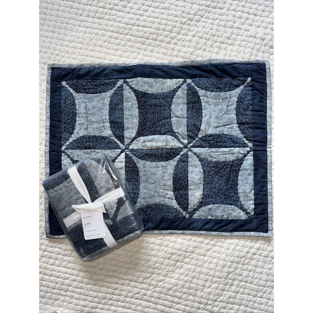 Pottery Barn Harper Blue Standard Pillow Shams Pair Cotton Classic Bedding NWT - Picture 1 of 4